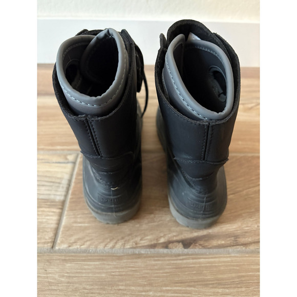 Sperry Harbor Boot- Kids Size 5M - Picture 2 of 8